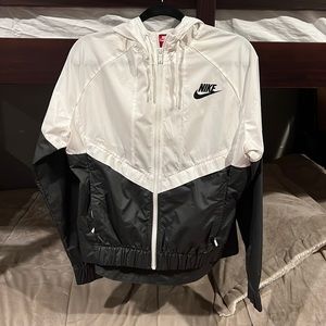 Nike Windbreaker